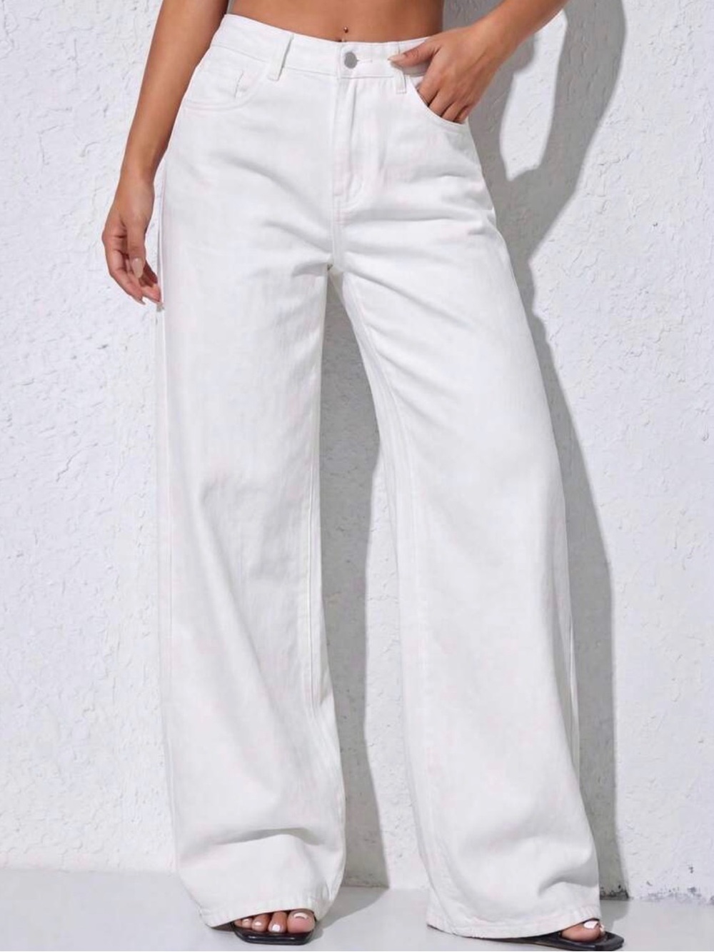 SHEIN Bright White Straight Leg Jeans